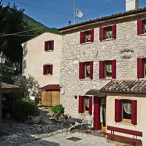 Sottocroda House Ferienhaus Revine Lago